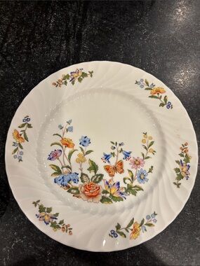 Aynsley Cottage  Garden dinner plate